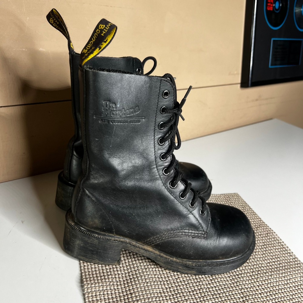 Vintage Dr. Martens 8796 Made in England Black Leather Combat Boots Size UK 5